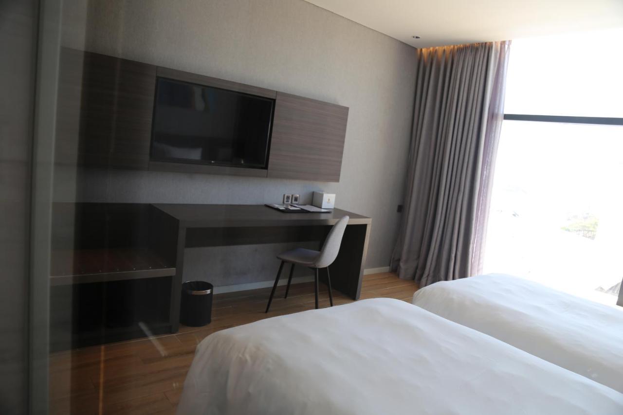 Premier Pearl Hotel Vung Tau Exteriör bild